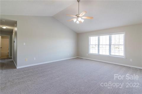 5007 Deer Run Dr, Crouse, NC 28033 photo 2