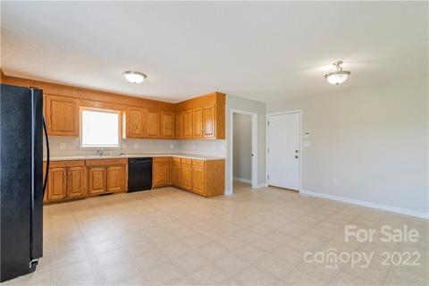 5007 Deer Run Dr, Crouse, NC 28033 photo 7