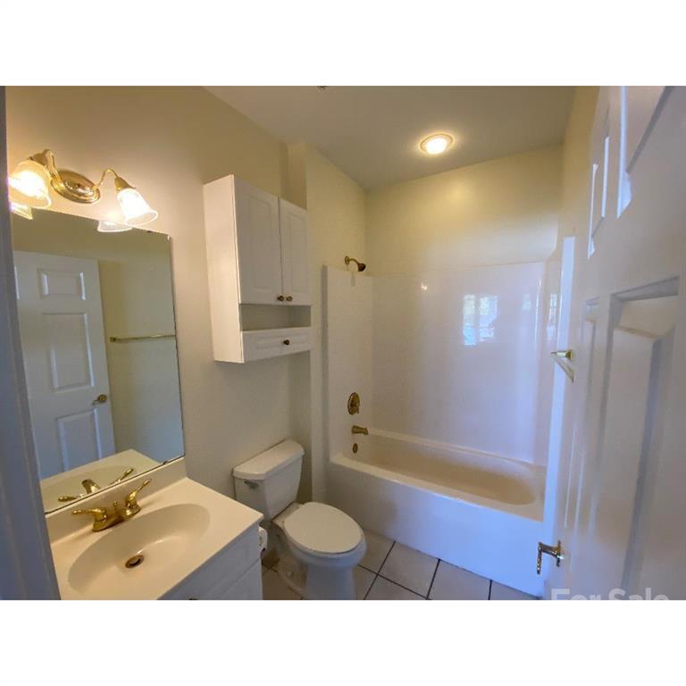  8957 Meadow Vista Rd, Charlotte, NC 28213 photo 14