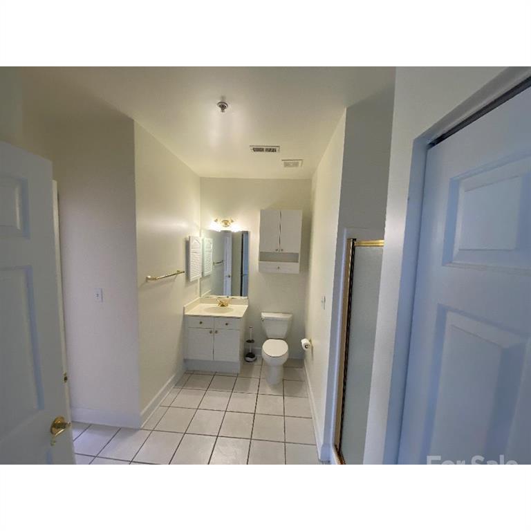  8957 Meadow Vista Rd, Charlotte, NC 28213 photo 9