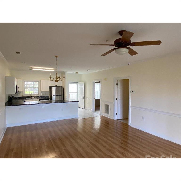  8957 Meadow Vista Rd, Charlotte, NC 28213 photo 11