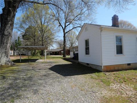 809 3rd St SE, Conover, NC 28613 photo 12