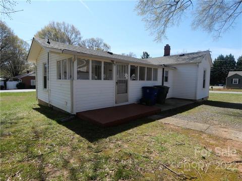 809 3rd St SE, Conover, NC 28613 photo 15