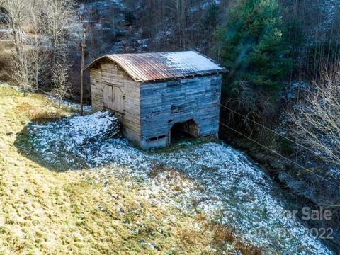 1520 Roaring Fork Rd, Mars Hill, NC 28754 photo 19