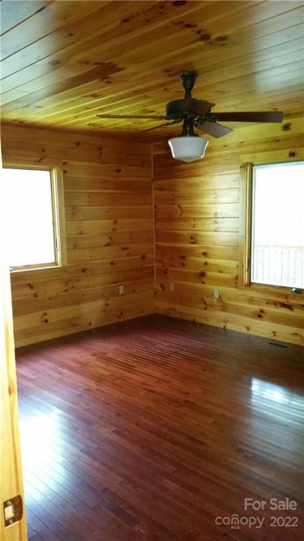 37 Timber Wolf Trl, Cullowhee, NC 28723 photo 3
