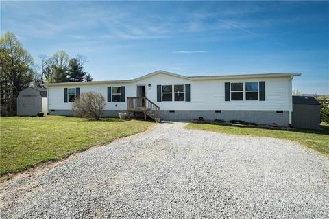 184 Albert Dr, Flat Rock, NC 28731 photo 1