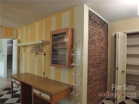 1760 Windsor Dr, Lancaster, SC 29720 photo 5