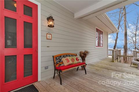 306 Monarch Dr, Sylva, NC 28779 photo 4