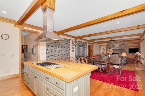 306 Monarch Dr, Sylva, NC 28779 photo 8