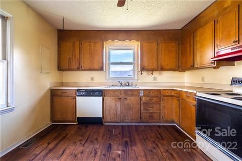 112 Walker Rd, Morganton, NC 28655 photo 6