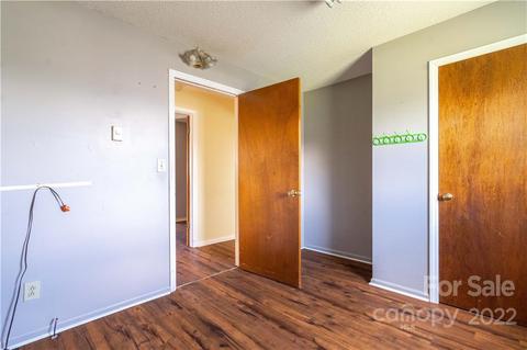 112 Walker Rd, Morganton, NC 28655 photo 9