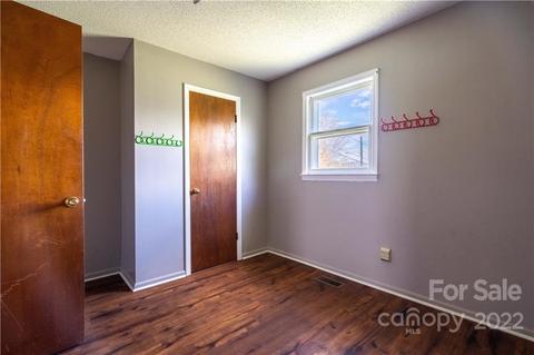 112 Walker Rd, Morganton, NC 28655 photo 8