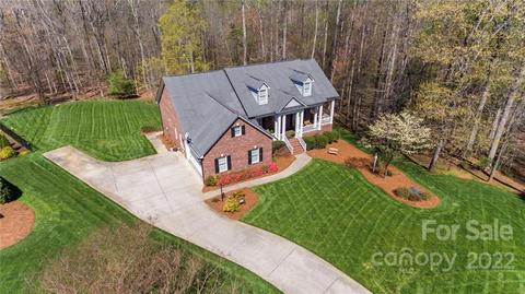 1606 Marchele Ct, Stanley, NC 28164 photo 4