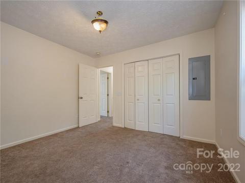 656 Firefly Ln, Saluda, NC 28773 photo 19