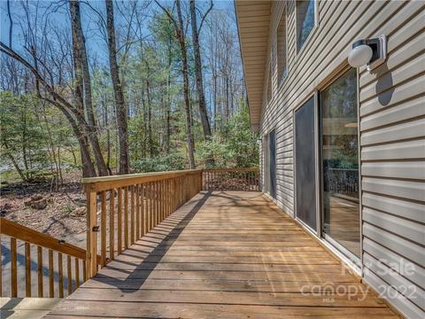 656 Firefly Ln, Saluda, NC 28773 photo 10