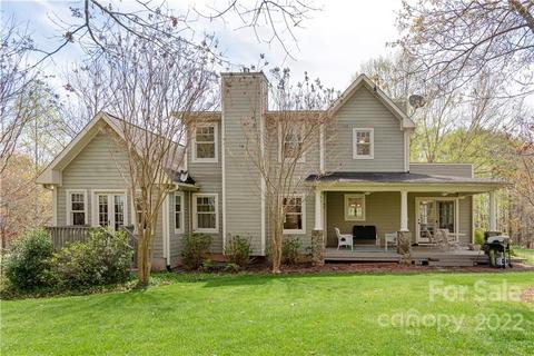 59 Bluebird Ln, Tryon, NC 28782 photo 2