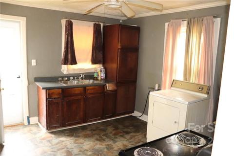 435 11th Sw St SW, Hickory, NC 28602 photo 8