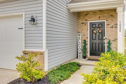 1088 Loggerhead Dr, Lancaster, SC 29720 photo 2