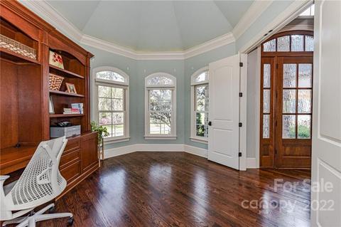 18114 Bear Track Dr, Davidson, NC 28036 photo 9
