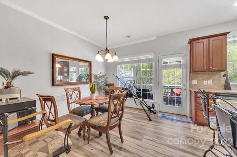 584 Sixth Baxter Xing, Fort Mill, SC 29708 photo 7