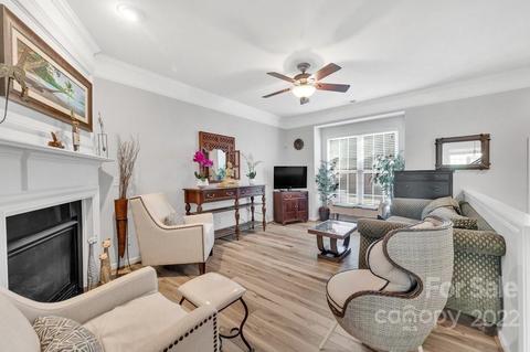 584 Sixth Baxter Xing, Fort Mill, SC 29708 photo 4