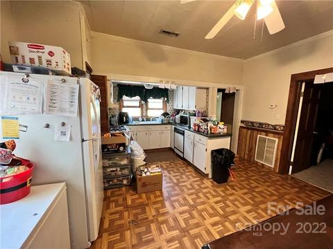 400 10th St, Kannapolis, NC 28083 photo 10