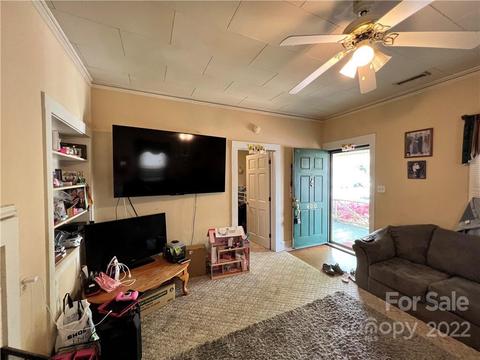 400 10th St, Kannapolis, NC 28083 photo 3