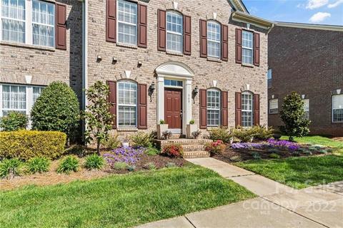 543 Beaty St, Davidson, NC 28036 photo 3