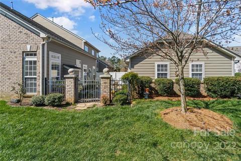 543 Beaty St, Davidson, NC 28036 photo 26