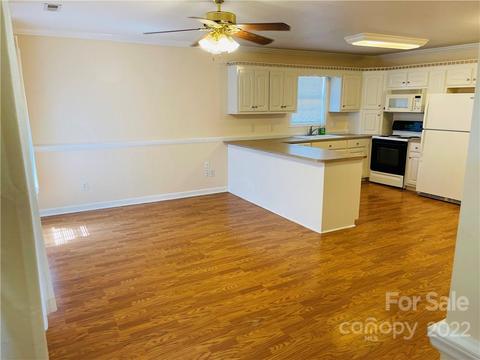 1038 Suttle Rd, Lancaster, SC 29720 photo 5
