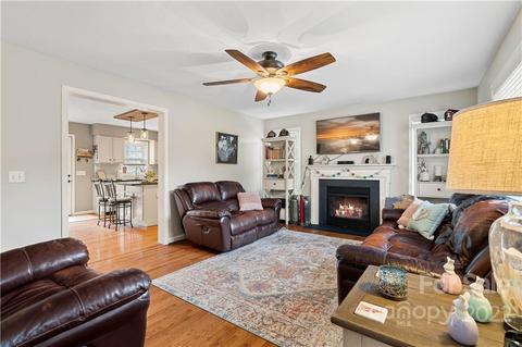 10130 Washam Potts Rd, Cornelius, NC 28031 photo 3