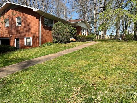 184 188 Trantham Rd, Canton, NC 28716 photo 3