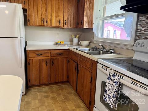 184 188 Trantham Rd, Canton, NC 28716 photo 19