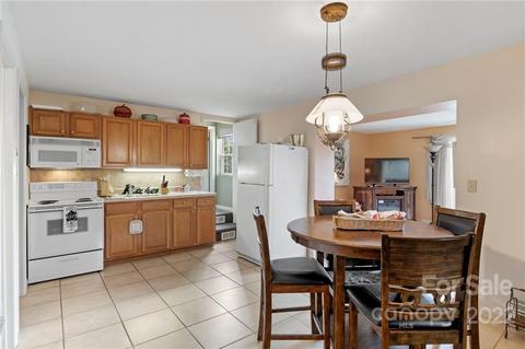 159 Perks Rd, Franklin, NC 28734 photo 21