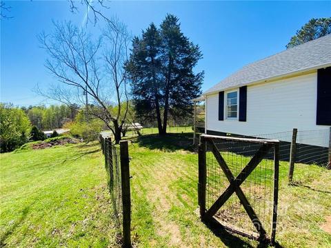 3198 Arthur Mull Rd, Morganton, NC 28655 photo 27
