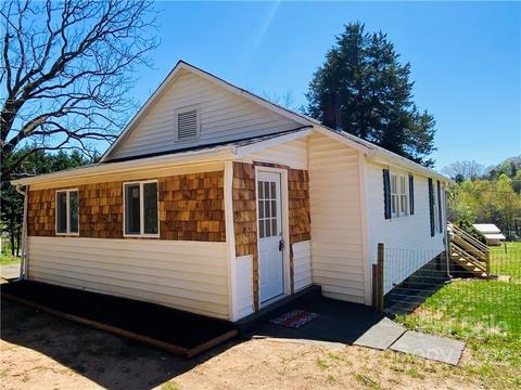 3198 Arthur Mull Rd, Morganton, NC 28655 photo 5
