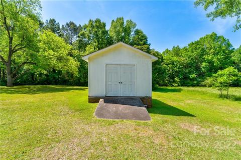 1066 Laurel Ave, Lancaster, SC 29720 photo 25