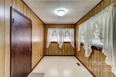 1066 Laurel Ave, Lancaster, SC 29720 photo 12