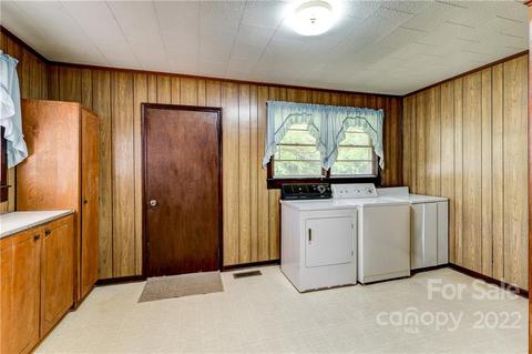 1066 Laurel Ave, Lancaster, SC 29720 photo 13