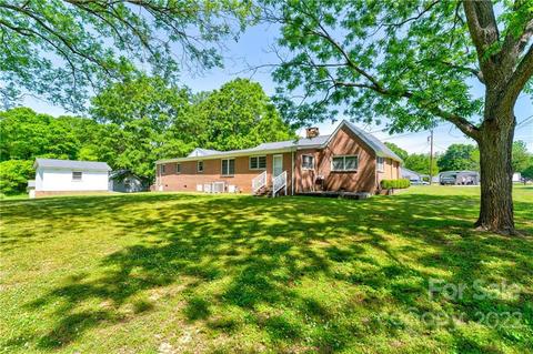1066 Laurel Ave, Lancaster, SC 29720 photo 21