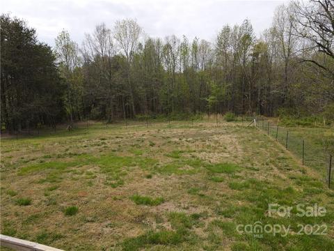 152 Eaker Dr, Cherryville, NC 28021 photo 2