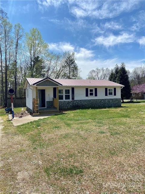 2633 Rose Pl, Lenoir, NC 28645 photo 1