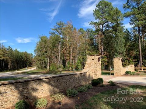 2155 Two Sisters Dr, Lancaster, SC 29720 photo 3