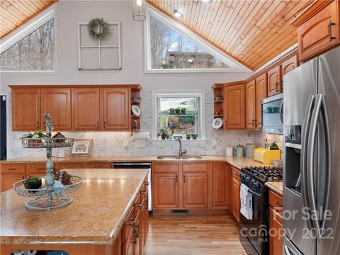 149 Blake Dr, Canton, NC 28716 photo 9