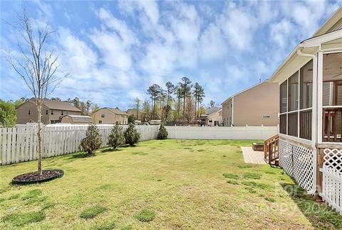 211 Hydrangea Dr, Clover, SC 29710 photo 37