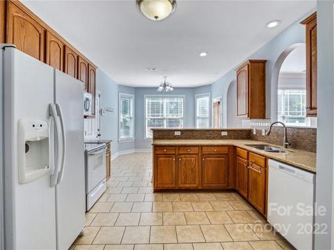 19138 Coachmans Trce, Cornelius, NC 28031 photo 9