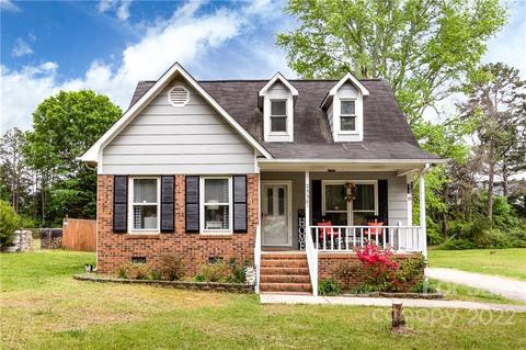 2538 Arnold Dr, Monroe, NC 28110 photo 1