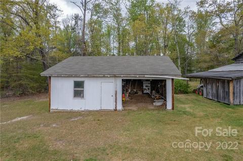 314 Henderson Rd, Tryon, NC 28782 photo 24