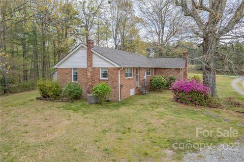 314 Henderson Rd, Tryon, NC 28782 photo 28