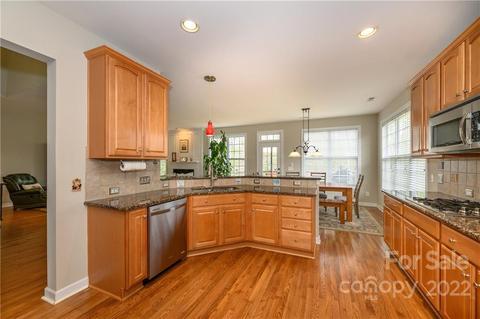 1810 Resolution Ct, Waxhaw, NC 28173 photo 9